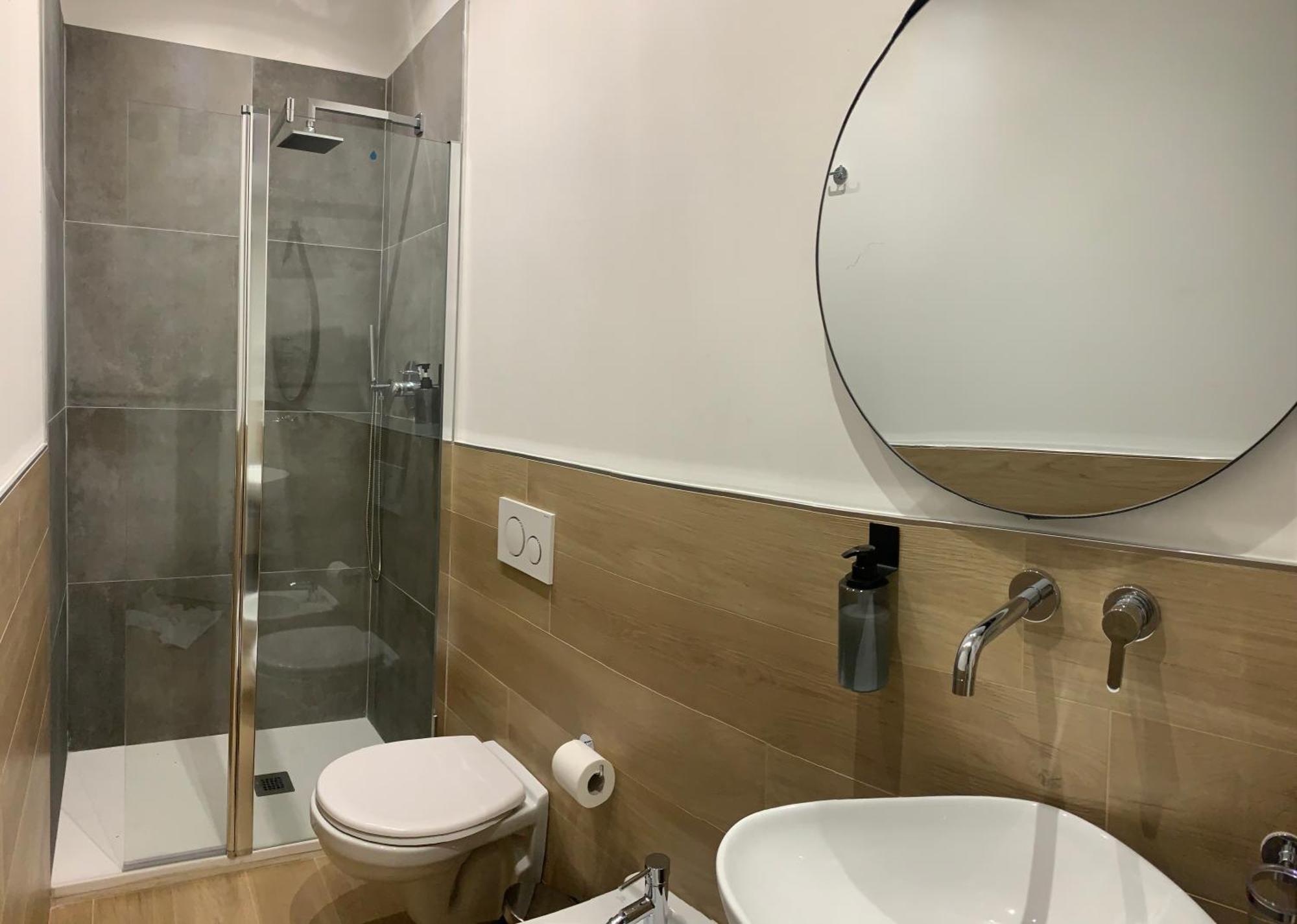 Lame 46 Rooms Μπολόνια Εξωτερικό φωτογραφία